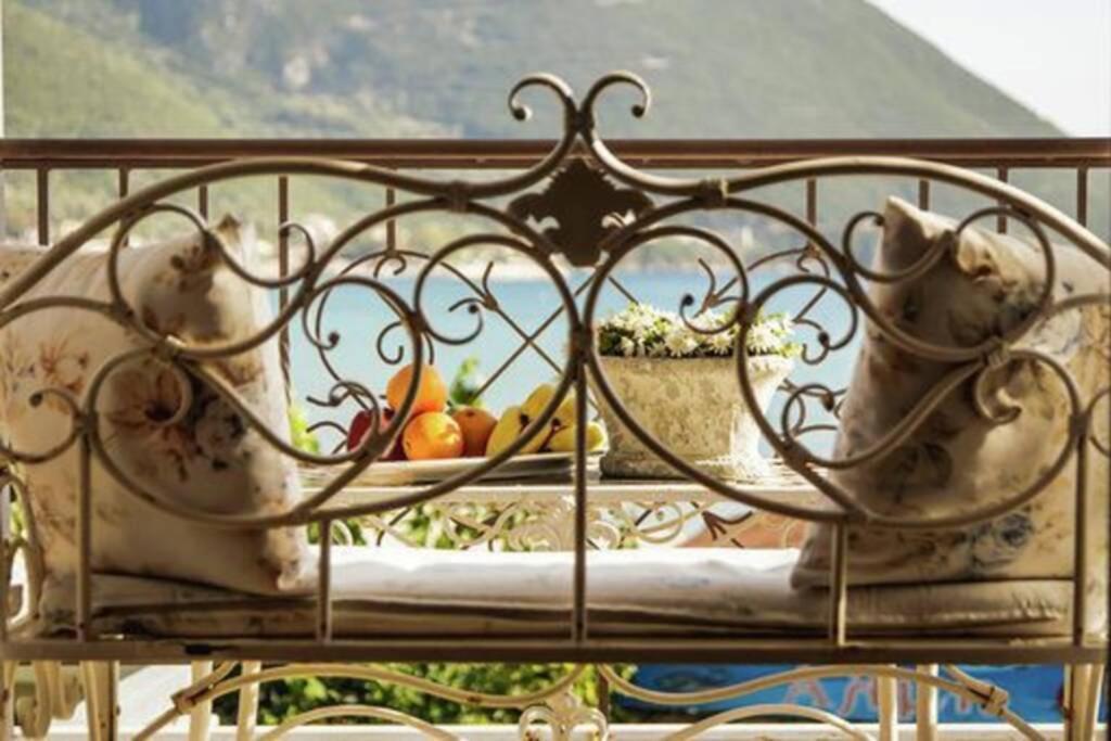 Sea Front Almi Villa วาซีลีกี ภายนอก รูปภาพ