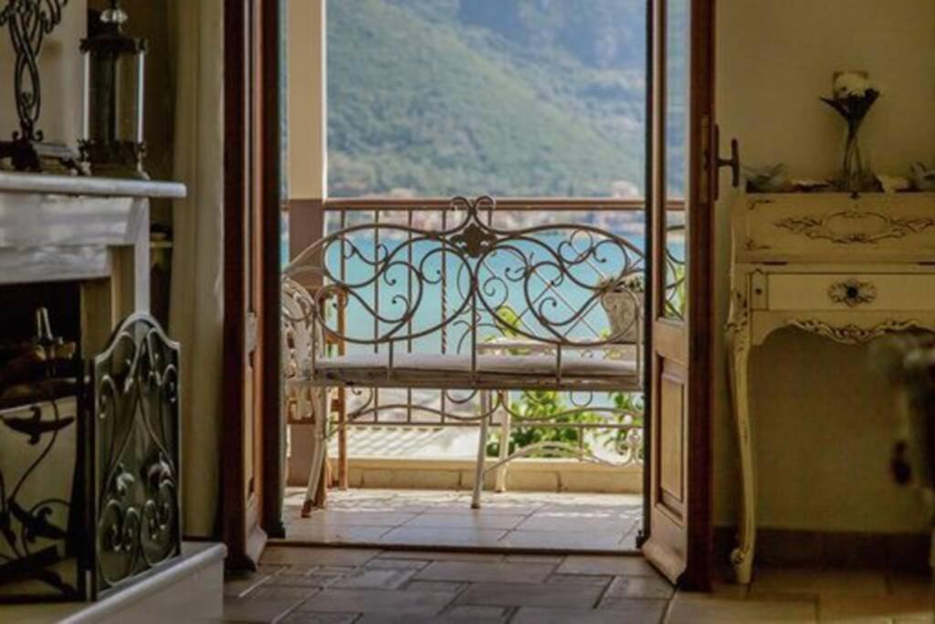 Sea Front Almi Villa วาซีลีกี ภายนอก รูปภาพ