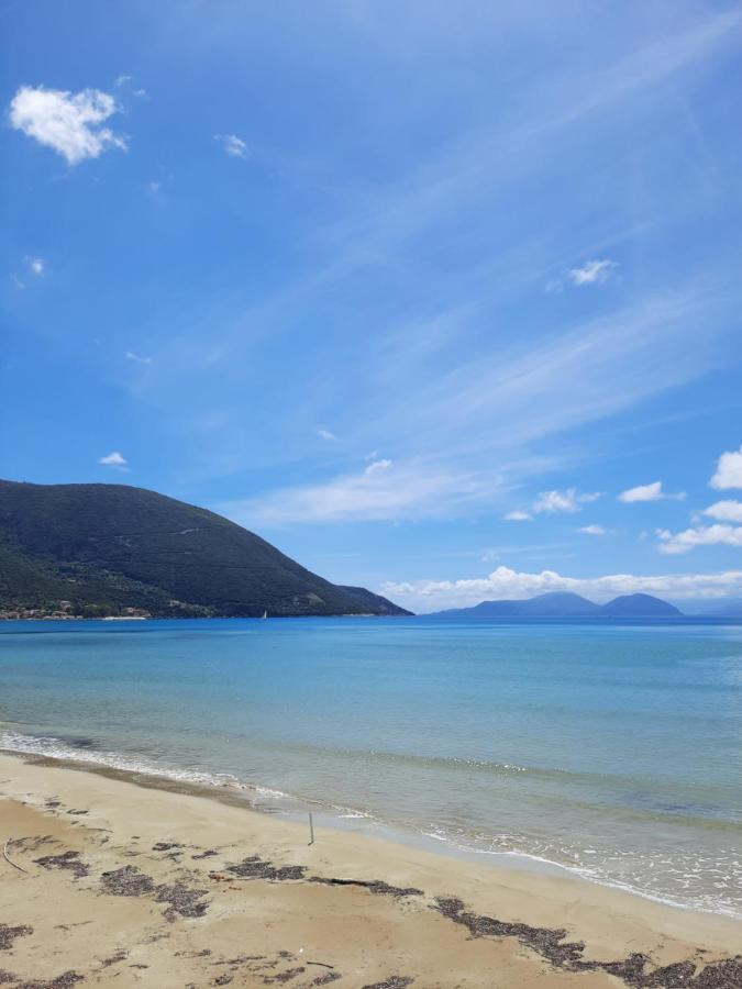 Sea Front Almi Villa วาซีลีกี ภายนอก รูปภาพ